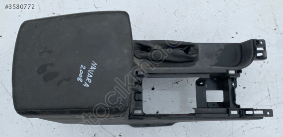 nissan navara 2008 orta/ara konsol (son fiyat)