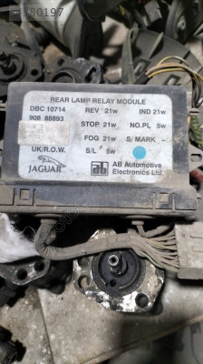 JAGUAR XJ XJ40 Arka Lamba Röle Modülü Ünitesi DBC10714 90888893