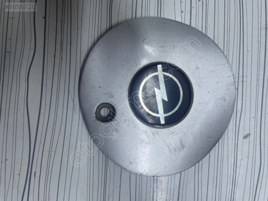 OPEL OMEGA B JANT KAPAK ORTASI