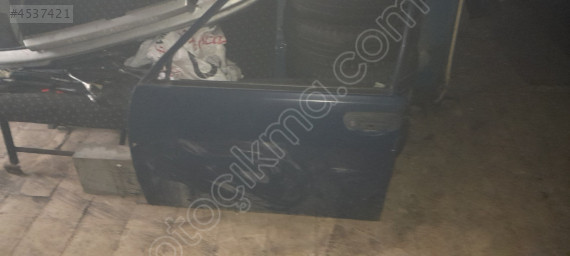 Tofaş Doğan sol ön kapı