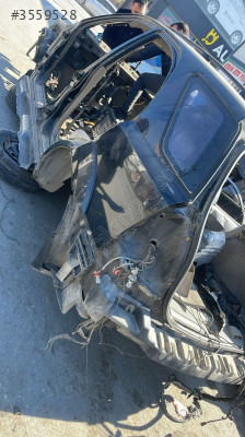 Kia Sorento sol arka çamurluk todik