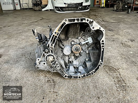 RENAULT MEGANE 3 ŞANZIMAN HATASIZ MONTECAR 2