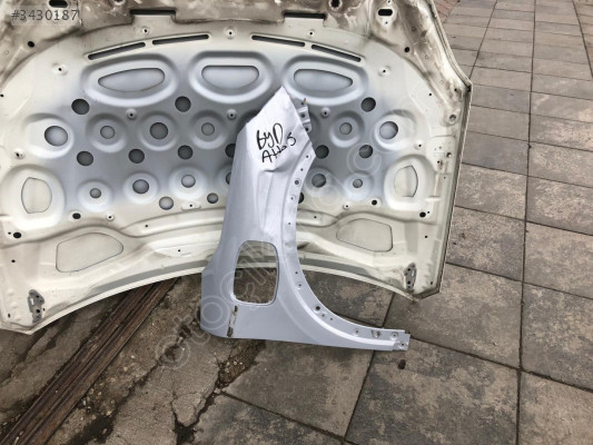 BYD ATTO 5 SAĞ ÖN ÇAMURLUK