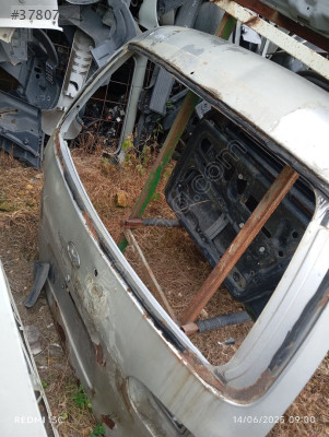 Hyundai Starex arka bagaj kapağı