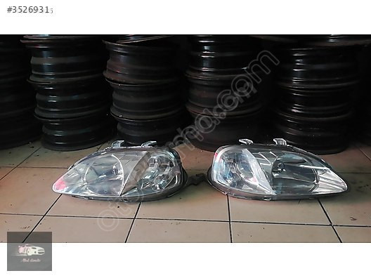 Honda Civic 2003 model sağ sol far takımı orjinal çıkma