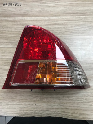 STOP LAMBASI CIVIC 04-06 SEDAN SARI DUYLU DIŞ SAĞ