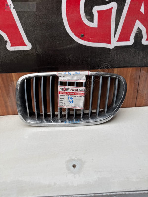 BMW F10 Lci Sağ Ön Panjur 51137203650  F10 Lci Sol Böbrek-Izgara