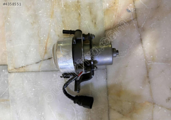 Volkswagen T-roc fren vakum pompası çıkma orjinal