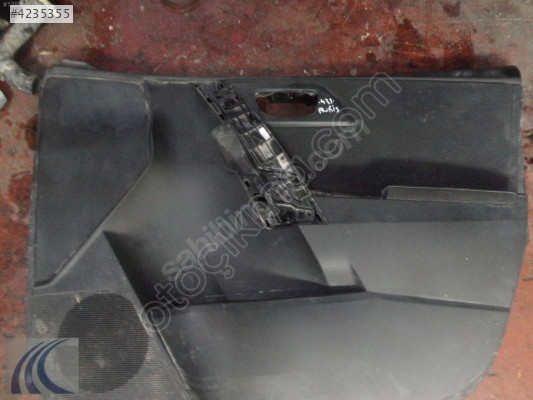 TOYOTA AURIS 2014 ÇIKMA SAĞ ÖN KAPI DÖŞEMESİ