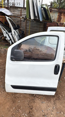 Fiat Fiorino sol ön kapı hatasız