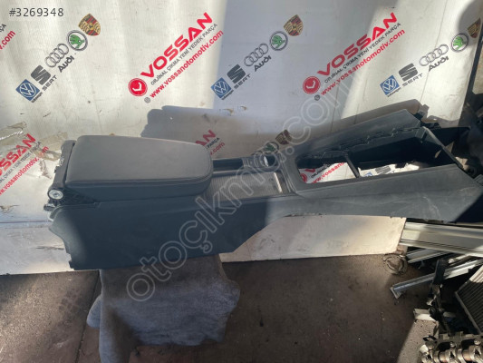 2023 Octavia 5E4863241A orta konsol Çıkma parça
