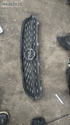 Opel corsa f çıkma orjinal ön panjur