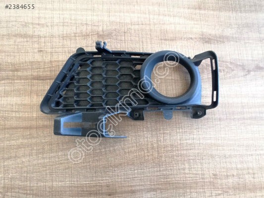 Bmw F30 Sis Far Çerçevesi Ön Sol (Kapalı tip) 51118054155