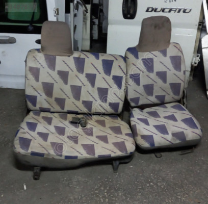 1999 Hyundai H100 için Çıkma Orijinal Koltuk Seti