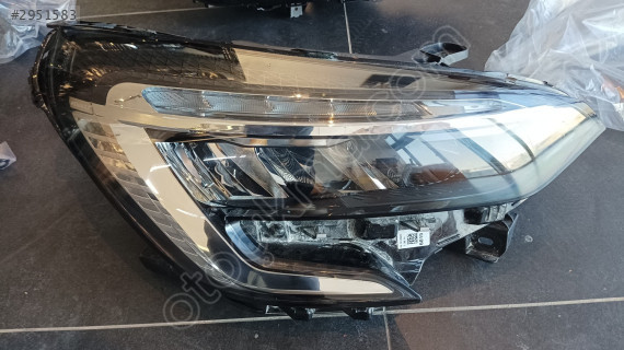 RENAULT CLİO 5 SAĞ FAR 2020 260100902R Ç