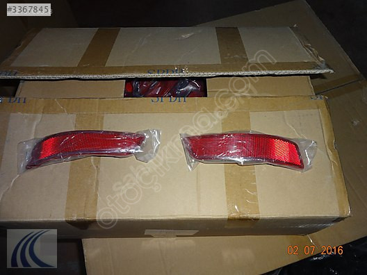 TOYOTA COROLLA 2015 YENİ YAN SANAYİ SAĞ ARKA TAMPON REFLEKTÖRÜ