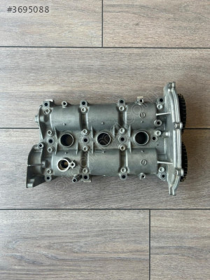 Çıkma Külbütör Kapağı-Eksantrik Milleri VW Polo 1.2 CGP AZQ