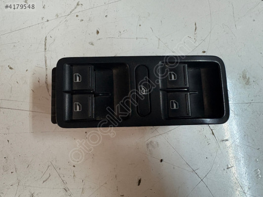 VOLKSWAGEN POLO SOL ÖN KAPI CAM DÜĞMELERİ