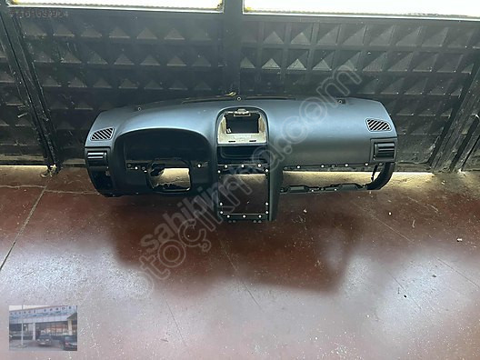 OPEL ASTRA G TORPİDO GÖGÜS ÇIKMA