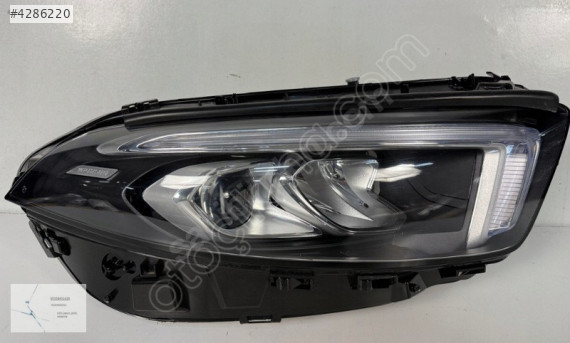 MERCEDES A W177 FAR SAĞ