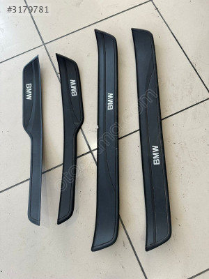 BMW E90 KAPI EŞİKLERİ KOMPLE
