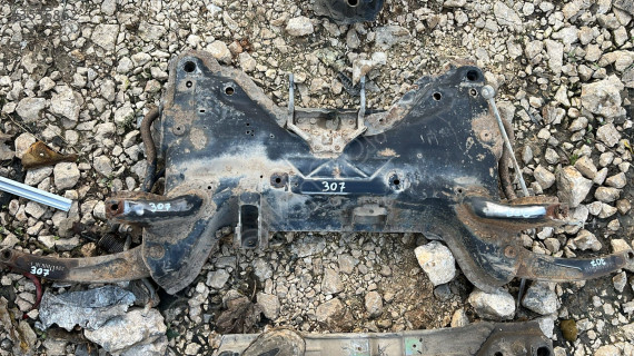 PEUGEOT 307,308,407,508 MOTOR TRAVERSİ ÇEVİK OTO ÇIKMA BURSA