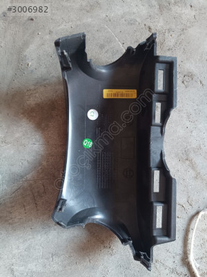 Renault Megane 4 plastik 484719503R