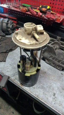 Fiat Doblo 1.4 benzin samandrasi