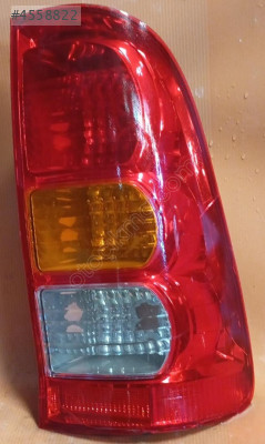 toyota hilux sağ stop