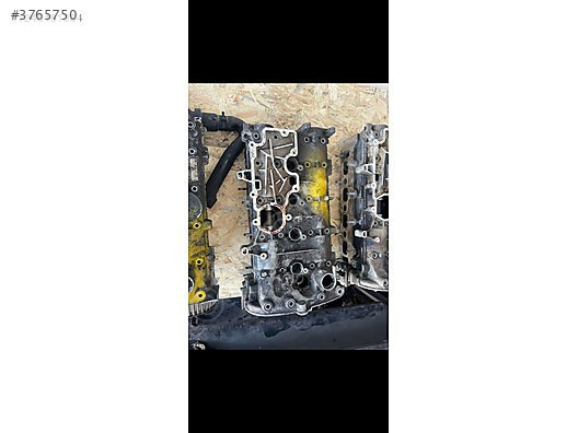 Laguna 2000 motor 16 valf çıkma silindir kapağı