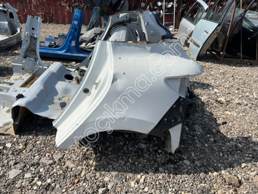 CLİO 4 HB SOL ARKA ÇAMURLUK MONTECAR