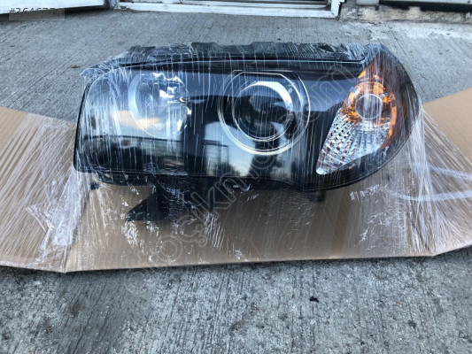 BMW X3 E83 XENON SOL FAR 1307022420
