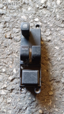 1997-2001 Nissan Skystar Sol Ön Cam Düğme Takımı