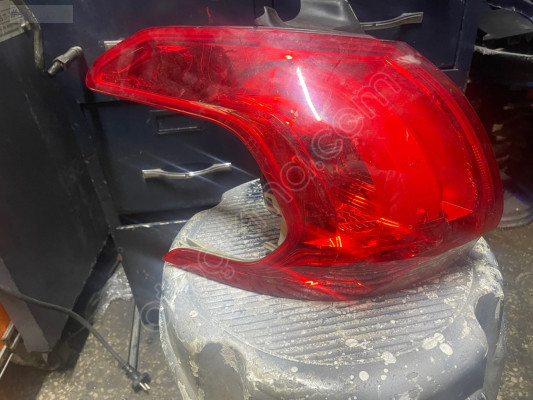 Peugeot 2008 sol stop
