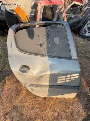 Peugeot 206 sağ arka kapı Orjinal