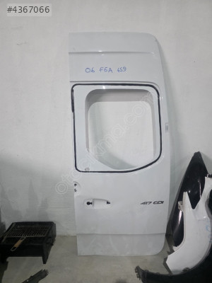 MERCEDES SPRİNTER 417 SAĞ BAGAJ KAPAĞI ORJINAL BOYASIZ