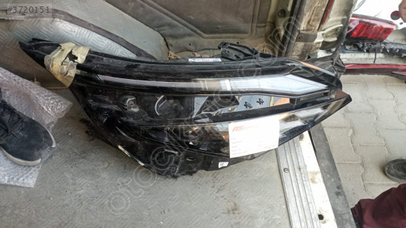 NİSSAN QASHQAİ ORJİNAL ÇIKMA SAĞ FAR