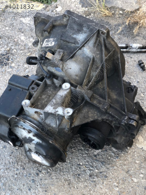 3M5R7002NF FORD FOCUS 1.6 16V FİESTA 1.4 ŞANZIMAN 98WT-7F096AC
