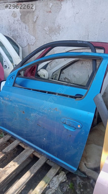 Toyoto yarış sol ön kapı tek kapılı yedek parça