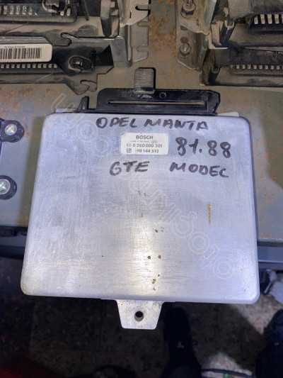 OPEL REKORD 2.0 MOTOR BEYNİ ÇIKMA 90144512 CANCAN OPEL