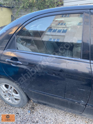 KIA CERATO SAĞ ARKA KAPI ORIJINALL ÇIKMA