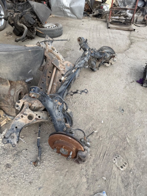 Toyota corolla arka dingil 2007 - 2012