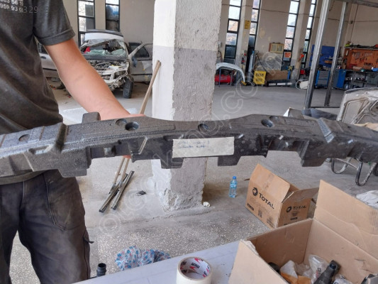 astra j ön tampon köpüğü 13264408