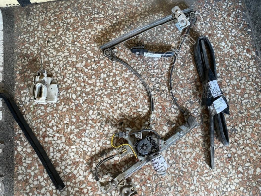 VOLKSWAGEN CADDY SOL ÖN KAPI DIŞ AÇMA KOLU 1997-2001 MODEL