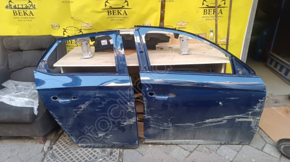 OPEL CORSA F SAĞ ÖN ARKA KAPI LACİVERT ÇIKMA ORJİNAL YEDEK PARÇA