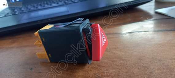 Octavia dörtlü ikaz düğmesi OEM 1U0953235B sıfır yan sanayi