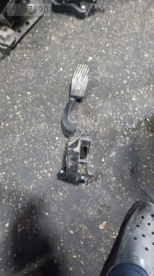 FİAT LİNEA PEDAL ORJİNAL ÇIKMA