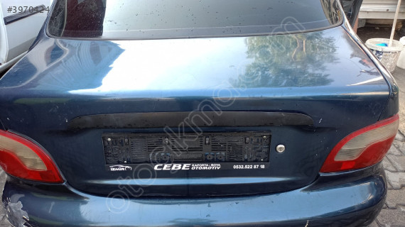 hyundai accent bagaj kapağı