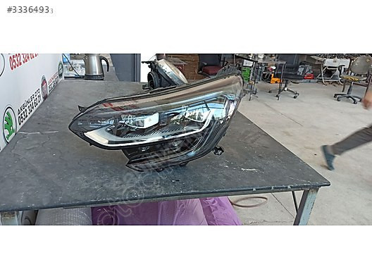 Megan 4 ikon sol far