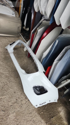 2025 ford puma ön tampon